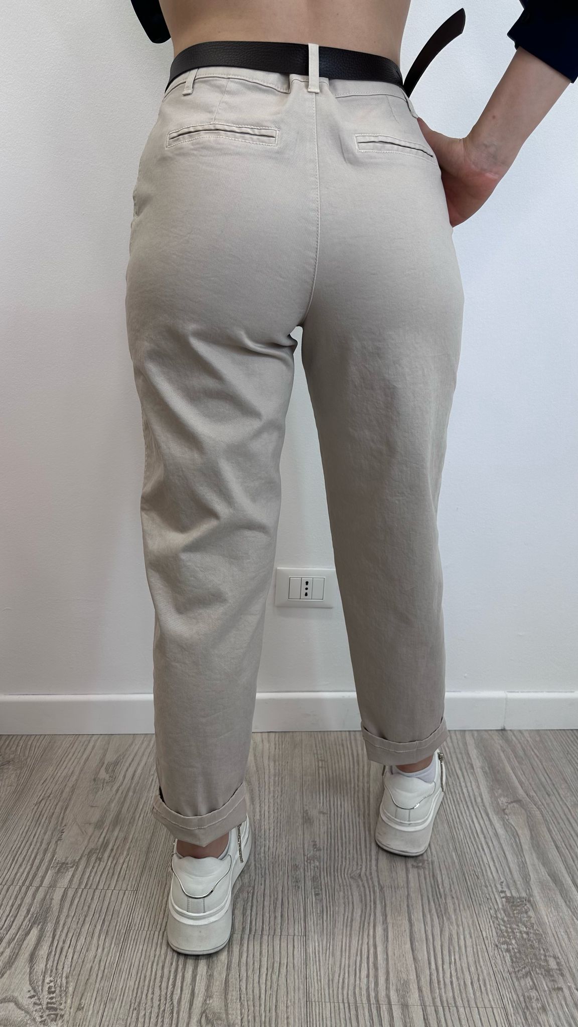 Pantaloni "BUCANEVE"