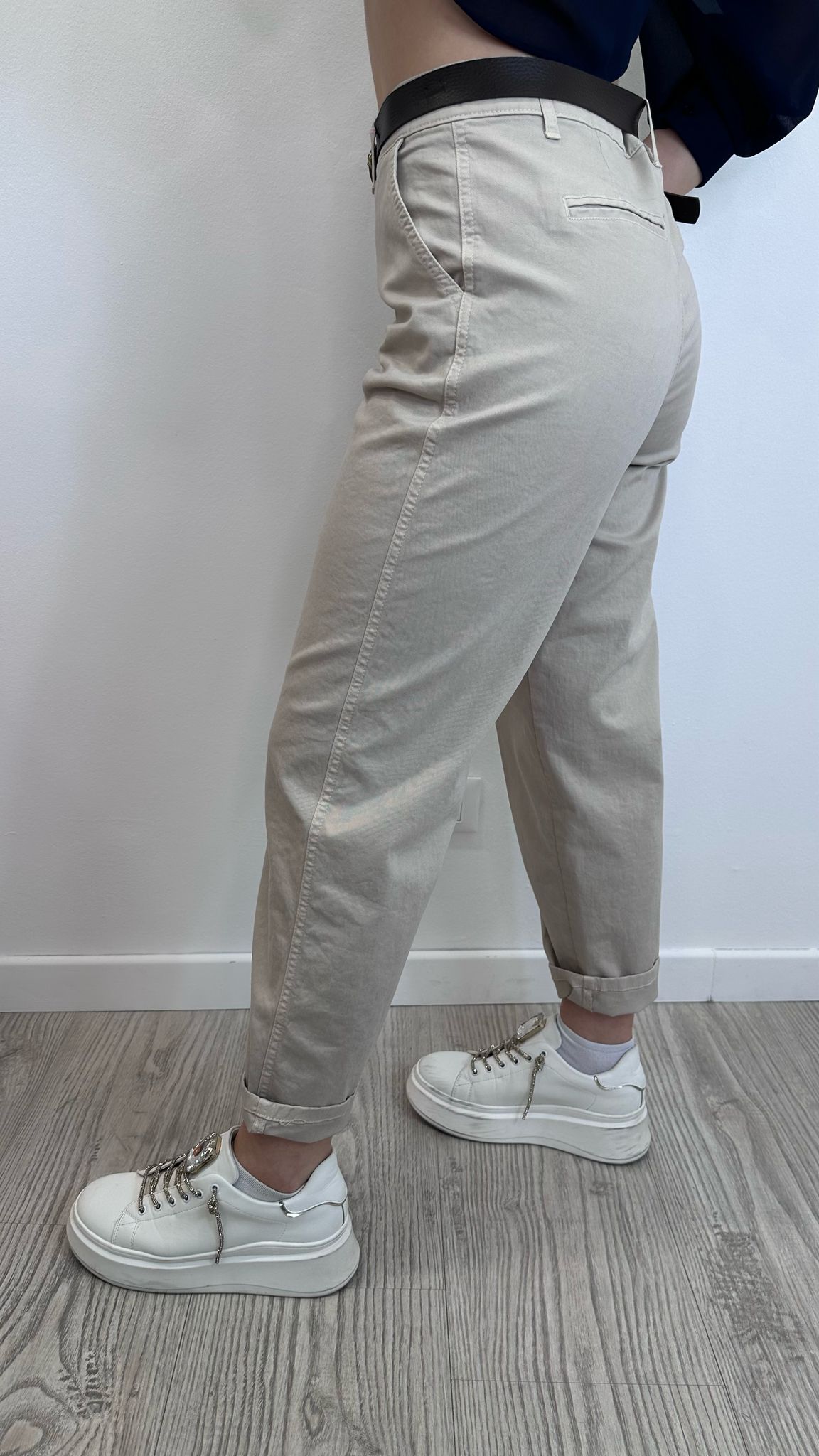 Pantaloni "BUCANEVE"