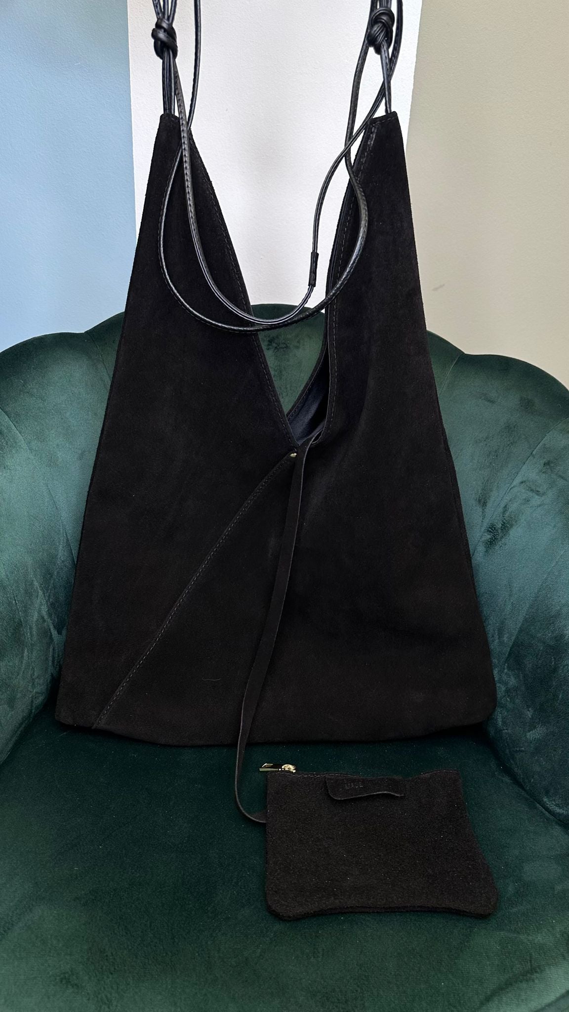 Borsa grande modello BS5589 in pelle scamosciata