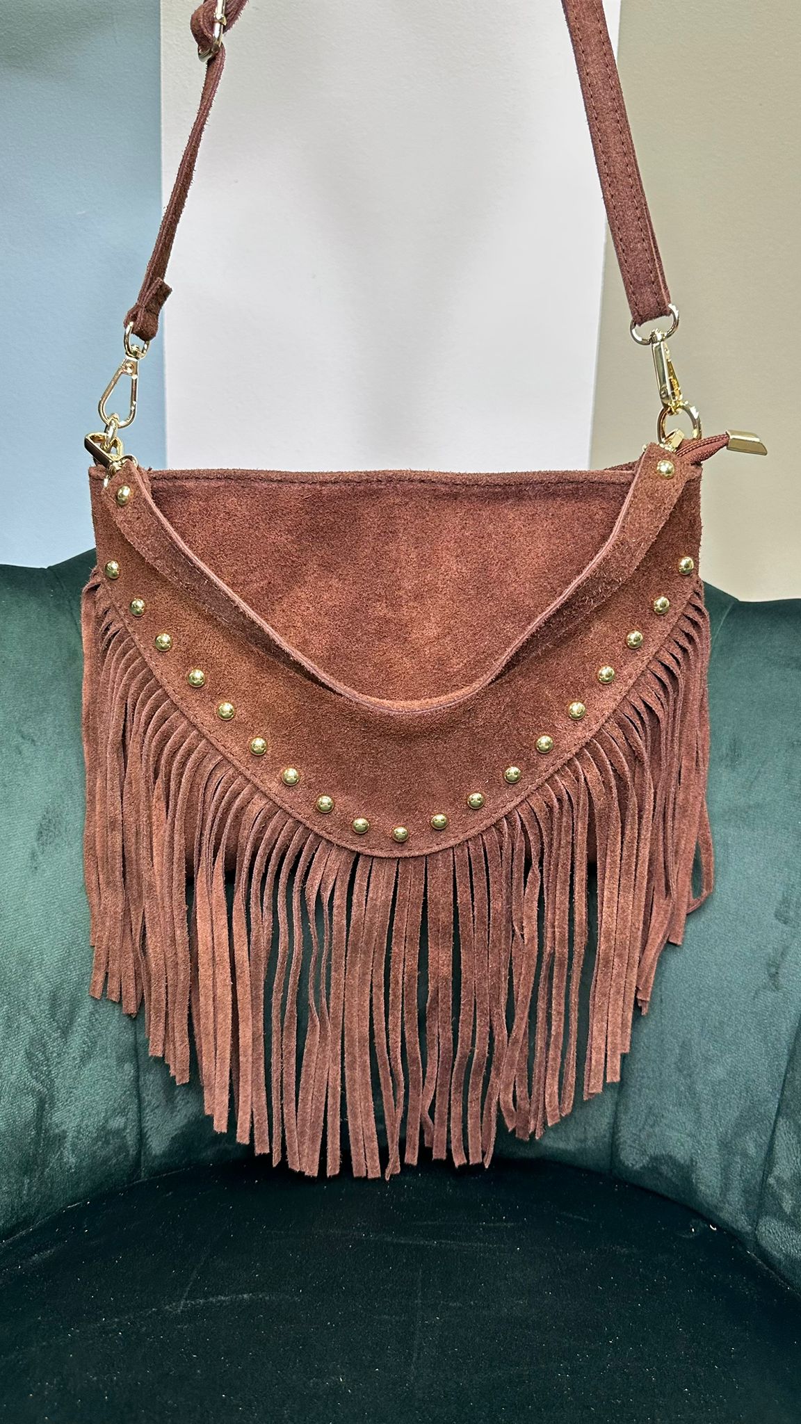 Borsa Piccola con frange modello MC12193 in pelle scamosciata