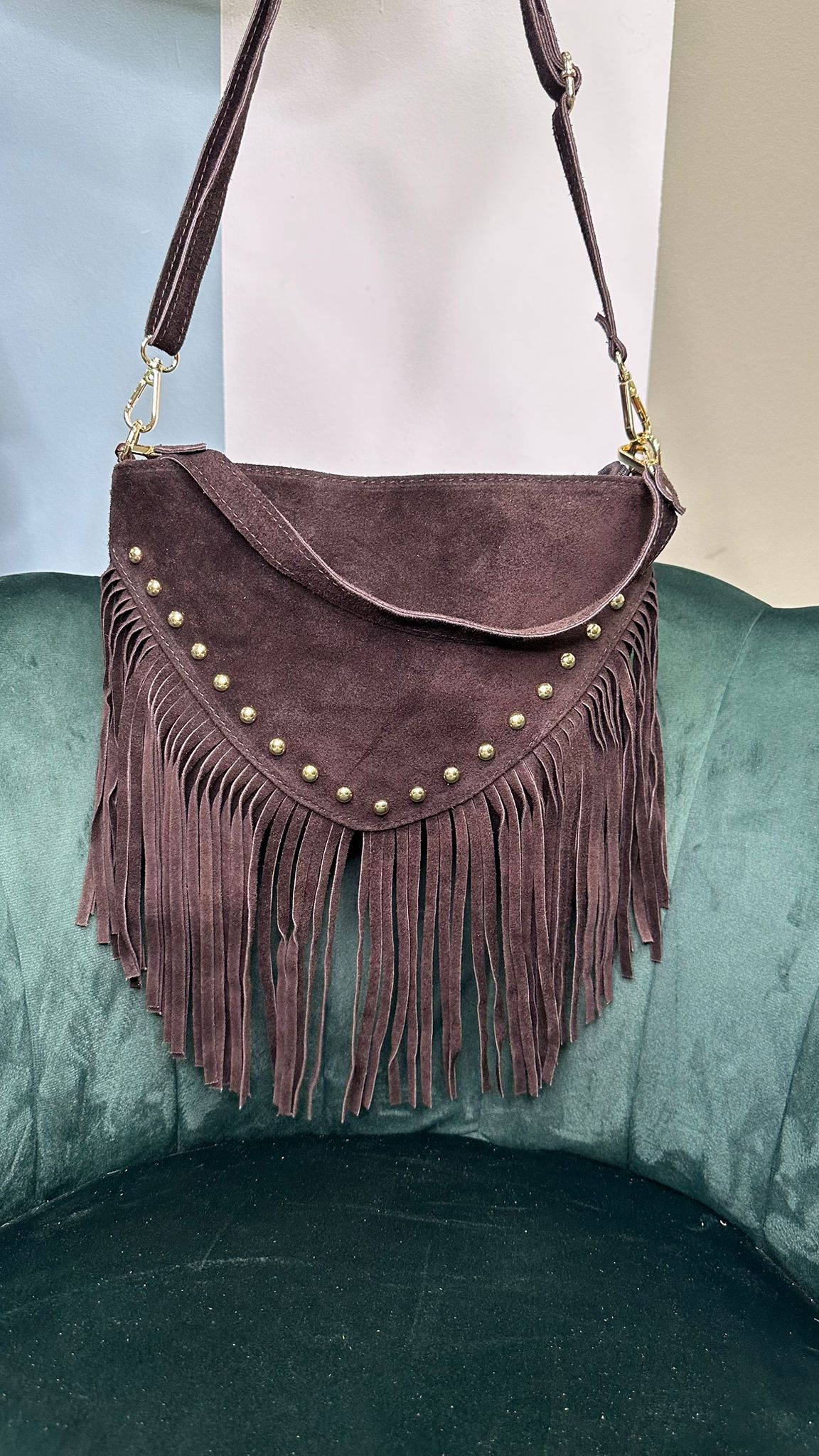 Borsa Piccola con frange modello MC12193 in pelle scamosciata