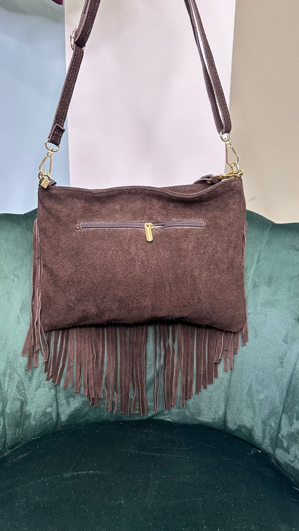 Borsa Piccola con frange modello MC12193 in pelle scamosciata