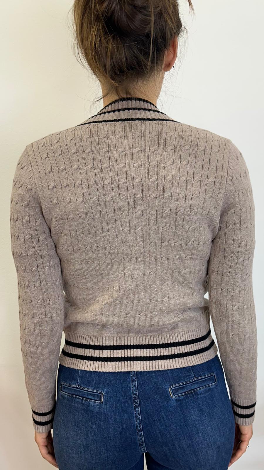 Cardigan "OPEN" con trecce