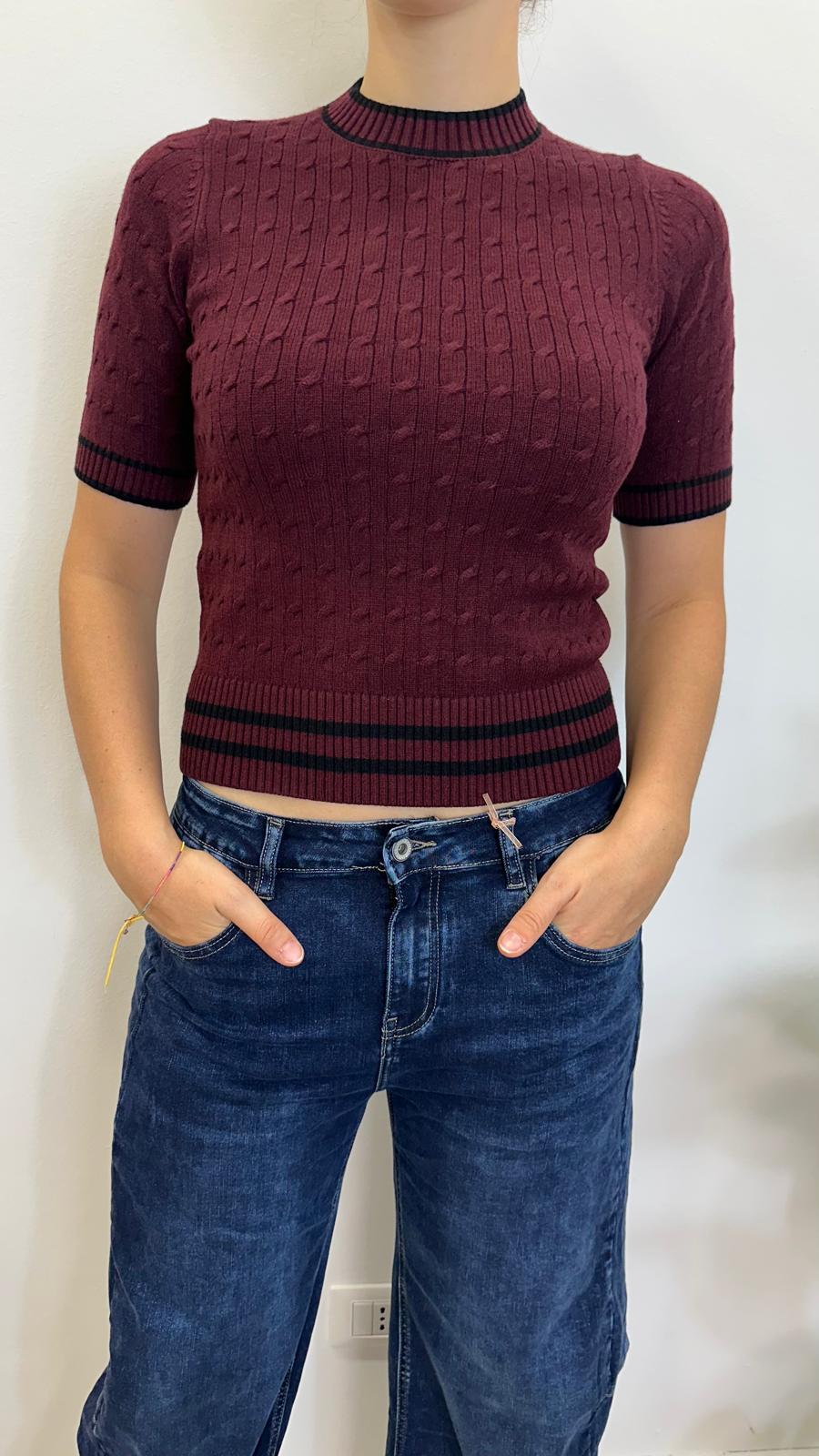 Maglia "TWIN" con maniche corte a trecce
