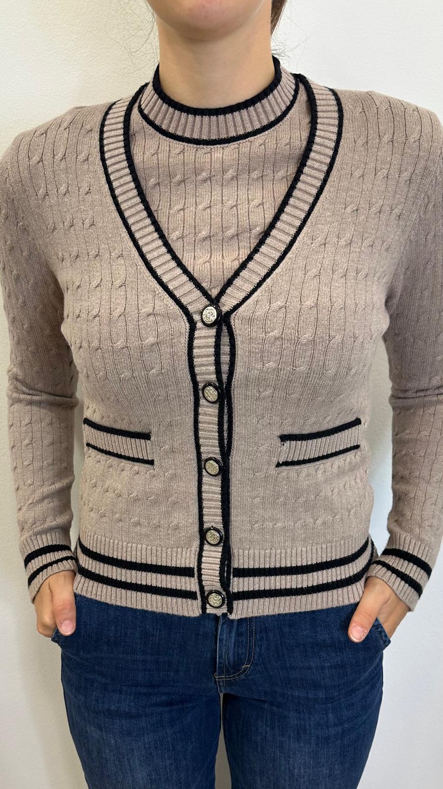 Cardigan "OPEN" con trecce