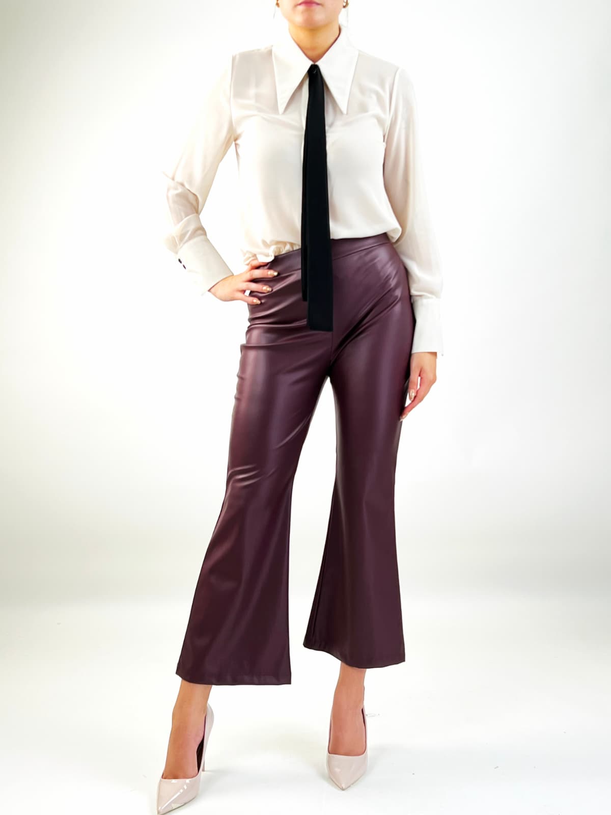 Pantaloni "PAOLINO" in ecopelle a zampa
