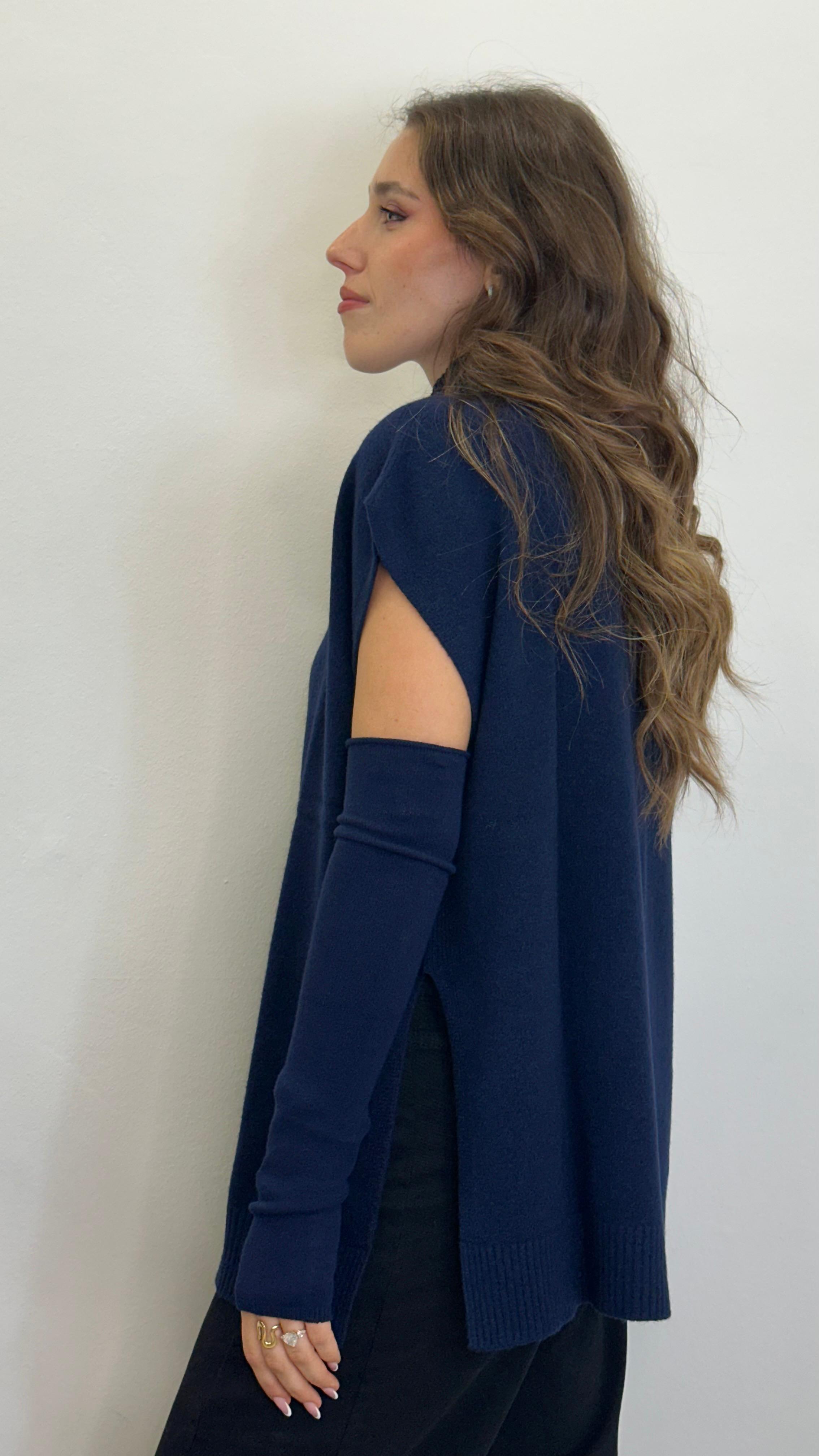 Maglia Smanicata "LINDA" lunga con spacchi laterali