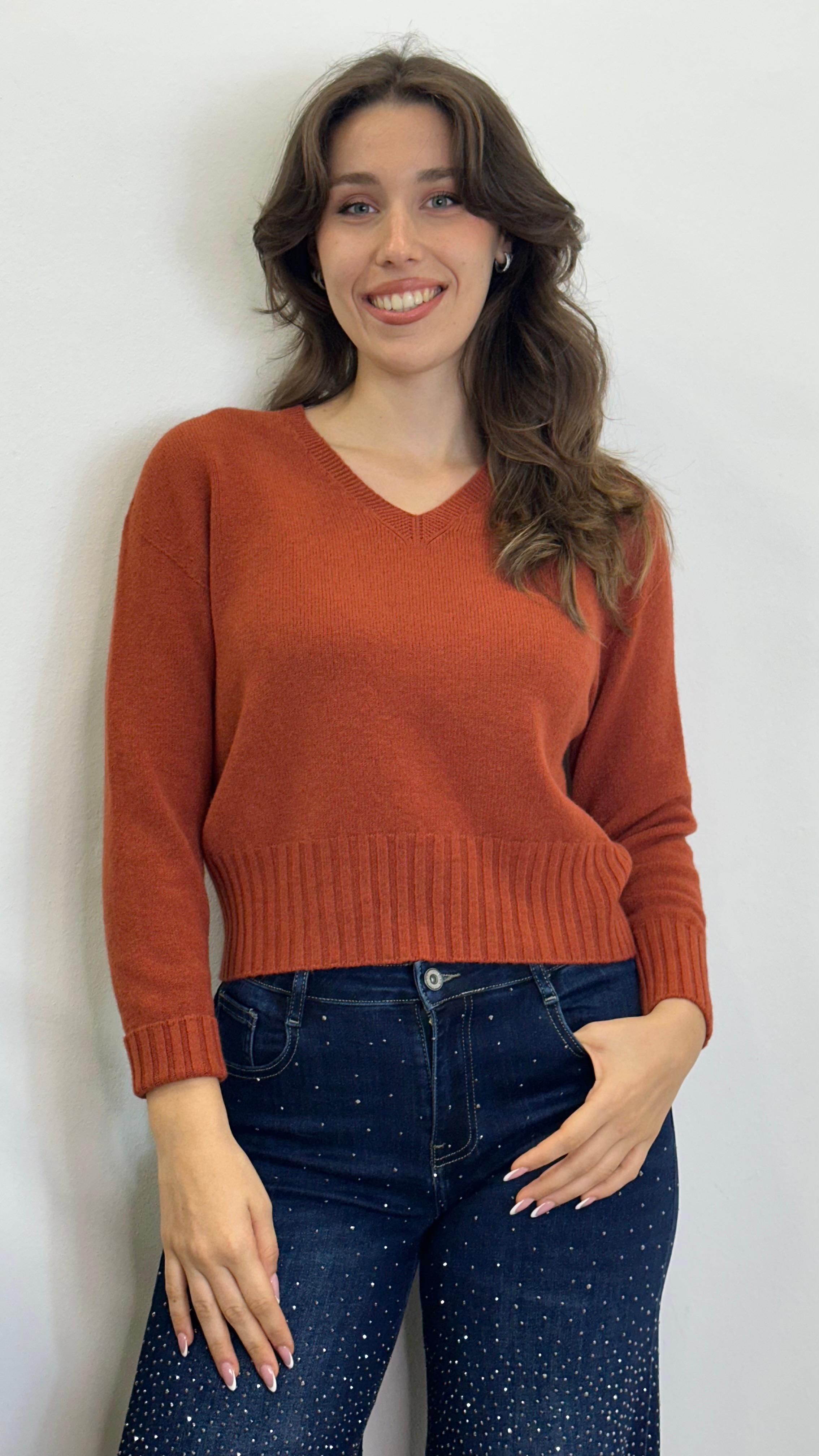 Maglia "BASICA 1" con scollo a V