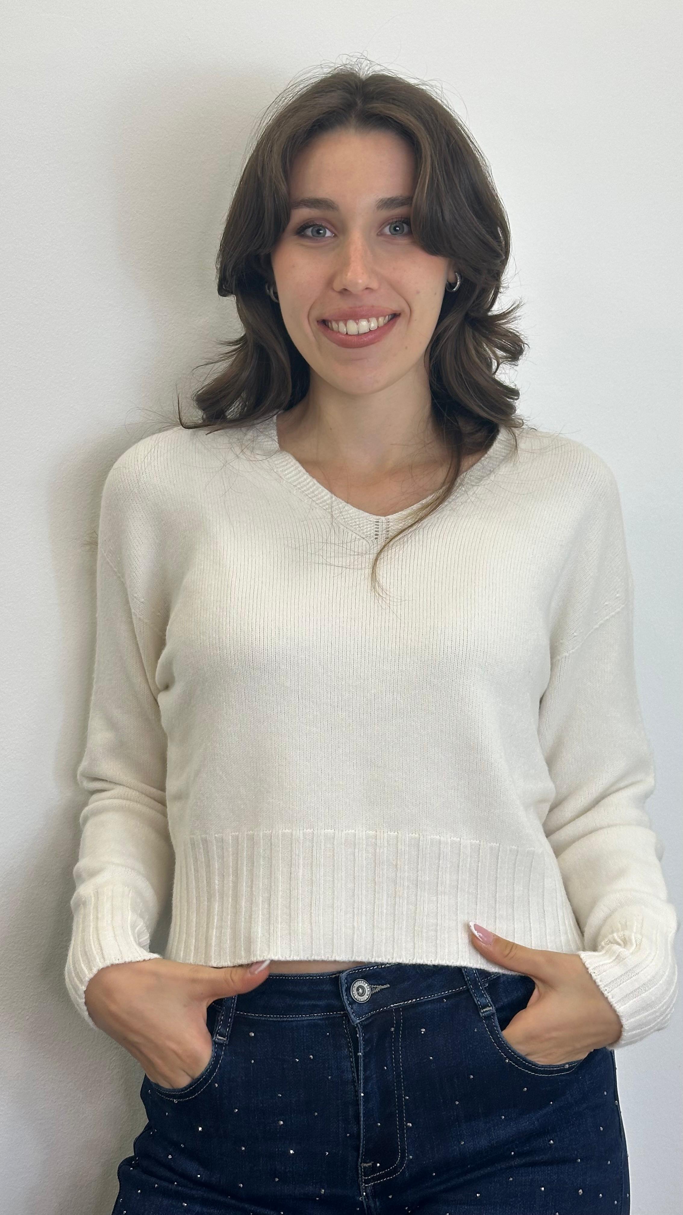 Maglia "BASICA 1" con scollo a V