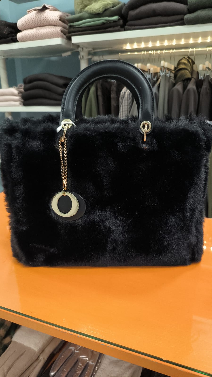 Borsa "WOLF" in ecopelliccia