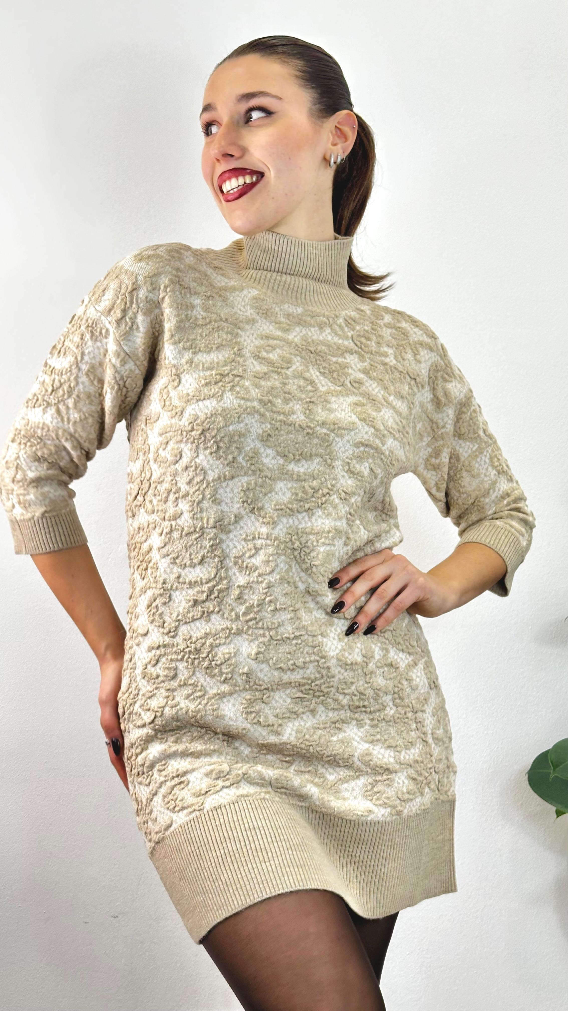 Abito "ALFA"in maglia lavorata in rilievo SILVIAN HEACH