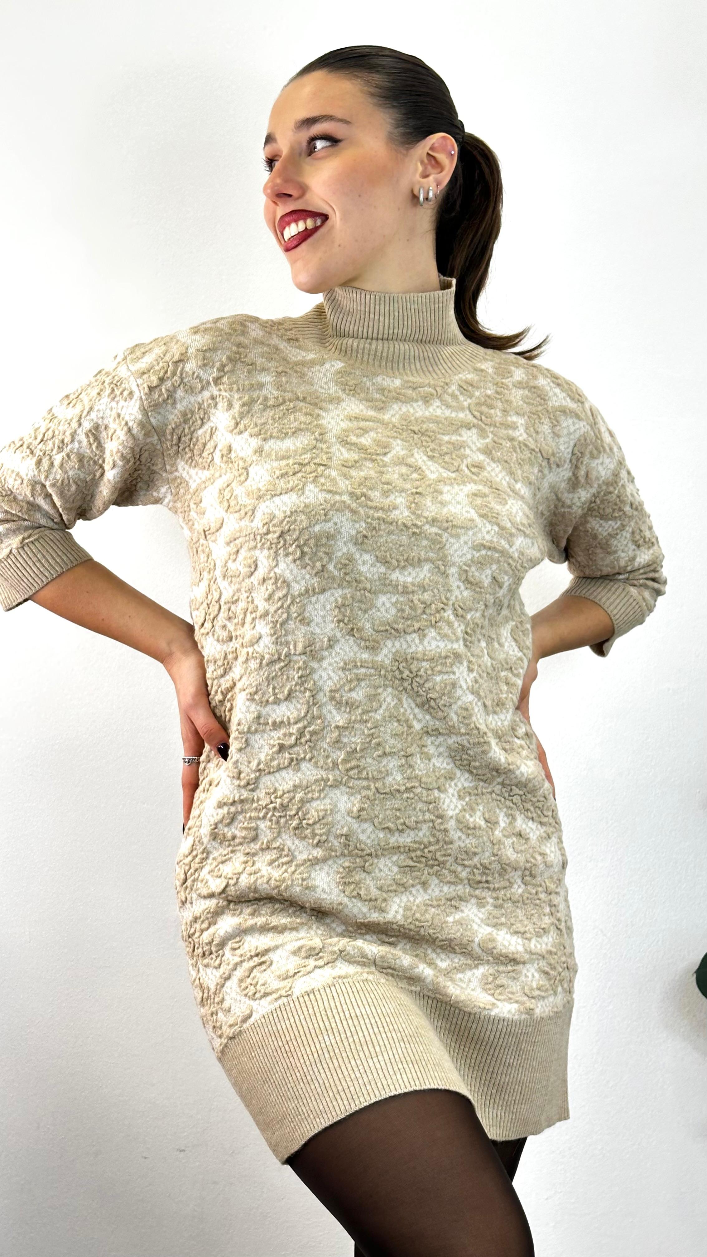 Abito "ALFA"in maglia lavorata in rilievo SILVIAN HEACH