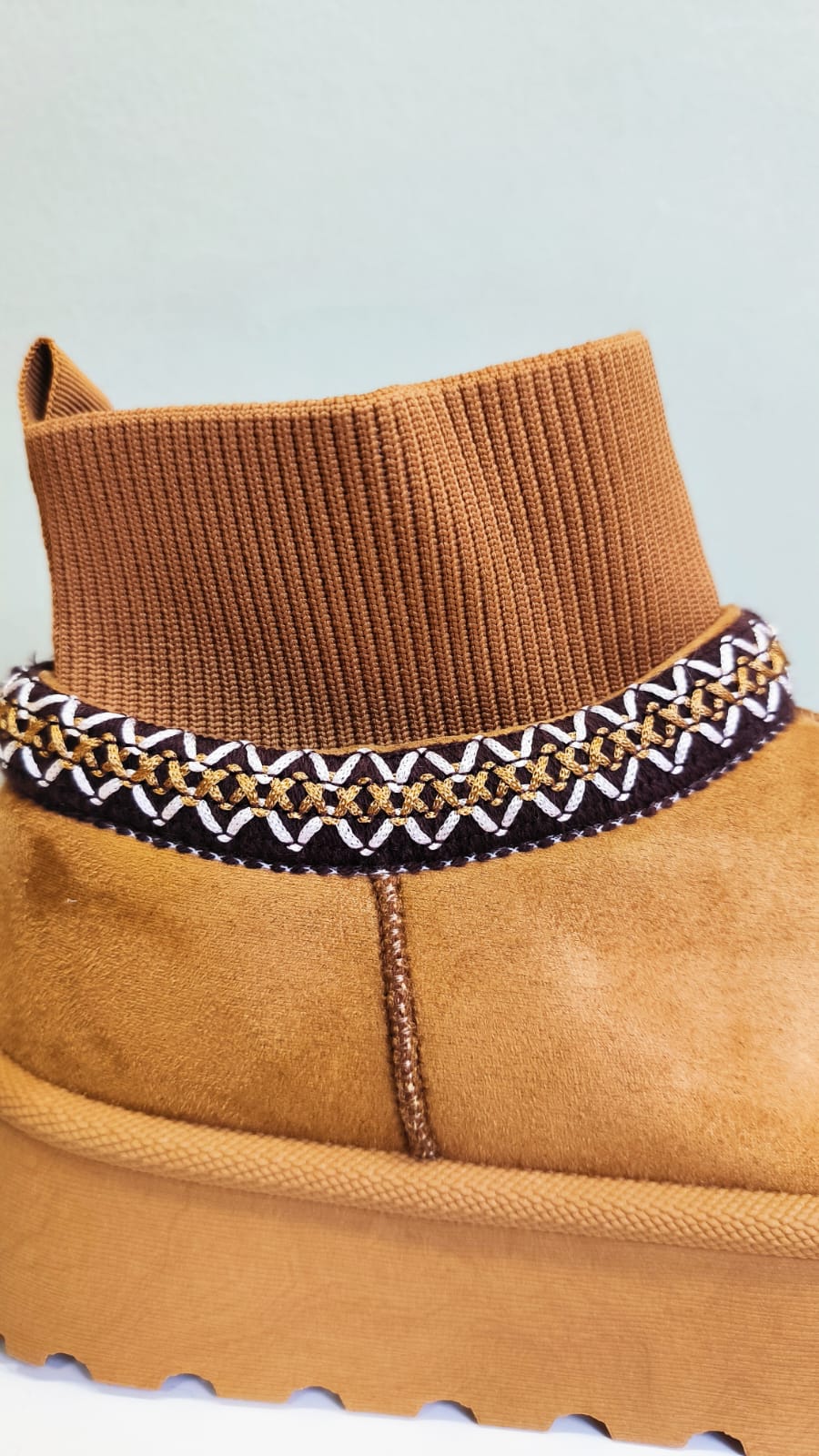 "SCARPONCINO" con pelo stile ugg ar.51228