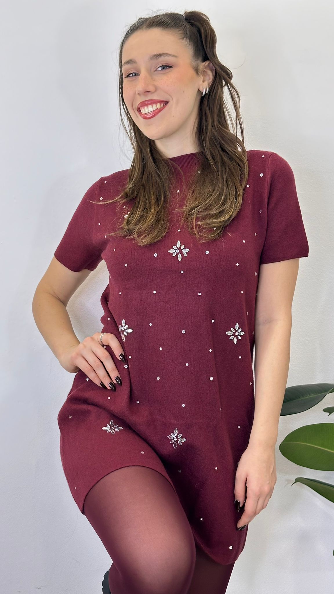 Abito "SNOW"in maglia con dettagli in strass